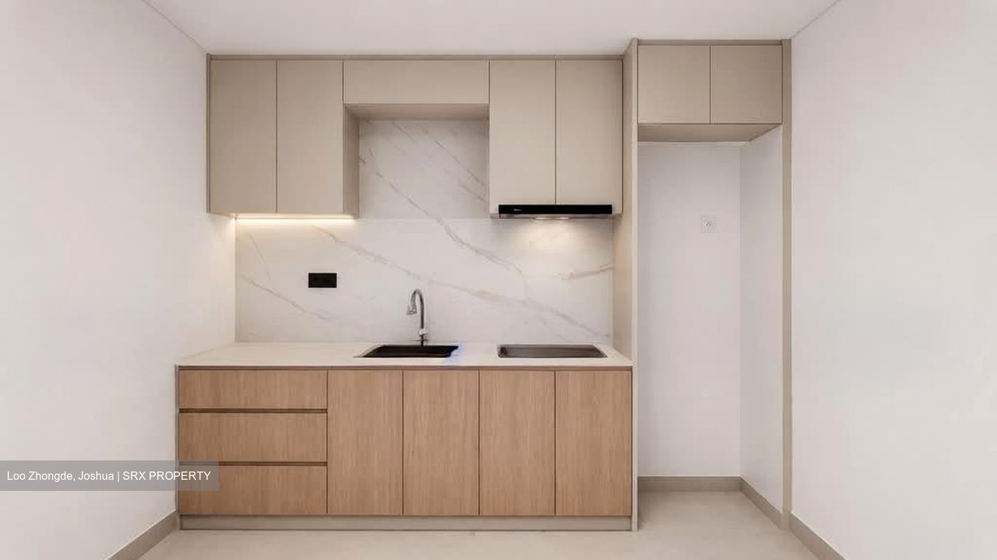 Upper East Coast Road (D15), Terrace #569943961